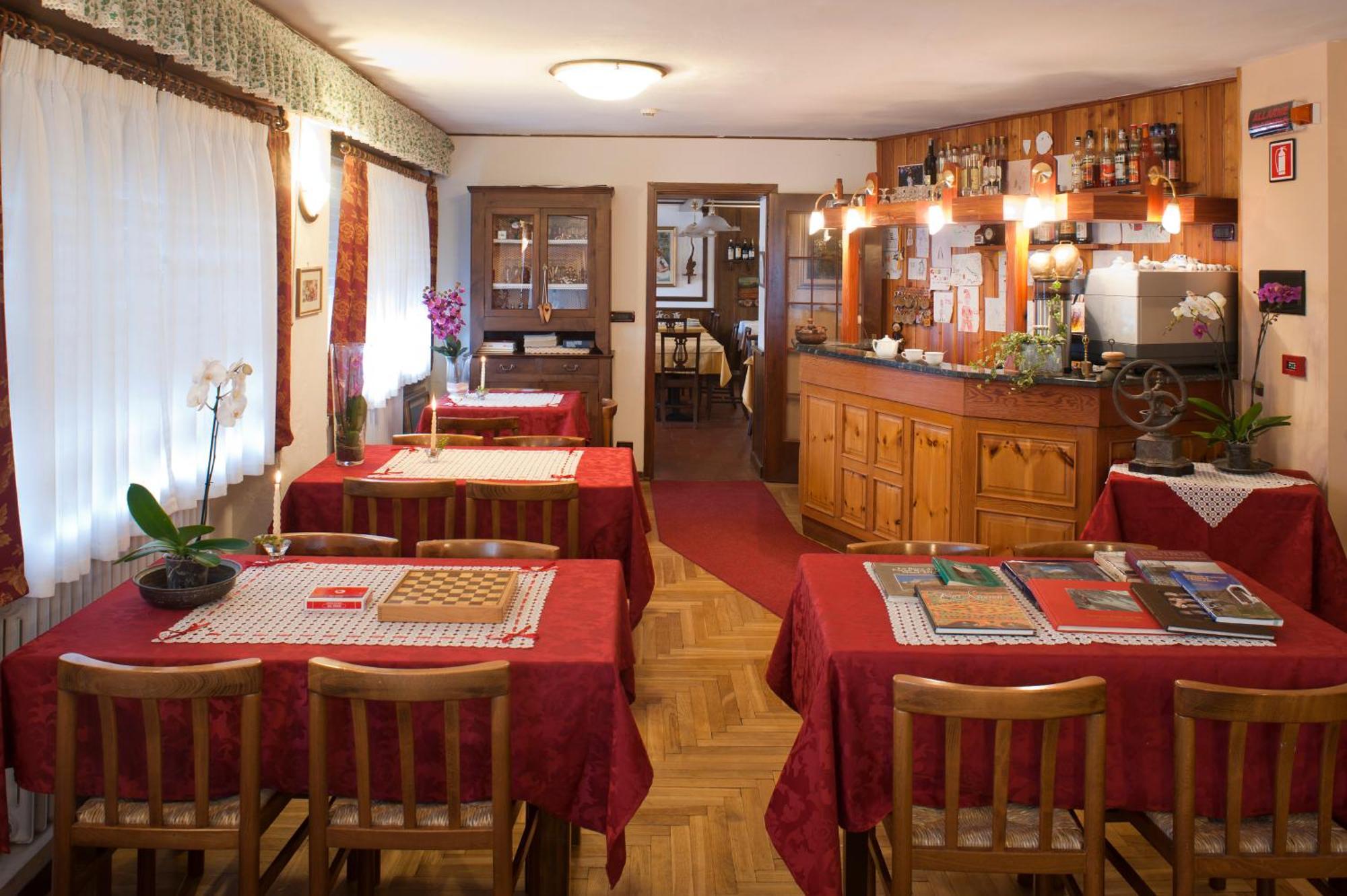 Albergo Castello Da Bonino 尚波尔谢 外观 照片