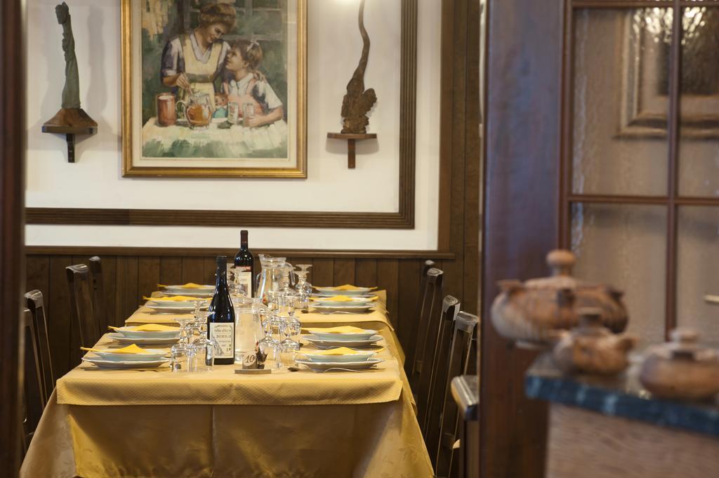 Albergo Castello Da Bonino 尚波尔谢 外观 照片